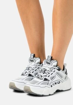 Buffalo Vegan Run - Zapatillas - Black/White