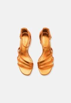 Buffalo Grace - Sandalias - Orange Metallic 11 Buffalo Grace - Sandalias - Orange Metallic -Buffalo 4533d7652ab9475ba0c1f6291efcf0d9