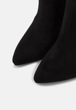 Buffalo Vegan Marjorie - Botas Mosqueteras - Black 10 Buffalo Vegan Marjorie - Botas Mosqueteras - Black -Buffalo 6fa154f383ac45ffaac2fdd058446f21