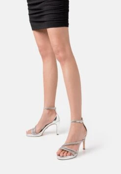 Buffalo Vegan Serena Shine - Sandalias De Tacón - Silver