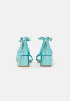 Buffalo Grace - Sandalias - Light Blue Metallic 9 Buffalo Grace - Sandalias - Light Blue Metallic -Buffalo 9dc57296ec234cdcad2358fb237cc330