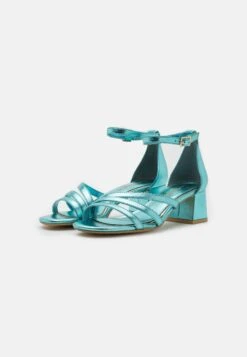 Buffalo Grace - Sandalias - Light Blue Metallic 8 Buffalo Grace - Sandalias - Light Blue Metallic -Buffalo ac679d5c90ab4aa2a2e989979052b45d