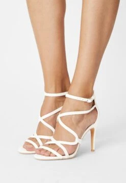 Buffalo Yvonne - Sandalias - White