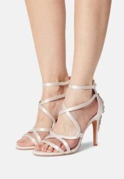 Buffalo Claudia - Sandalias - Ivory