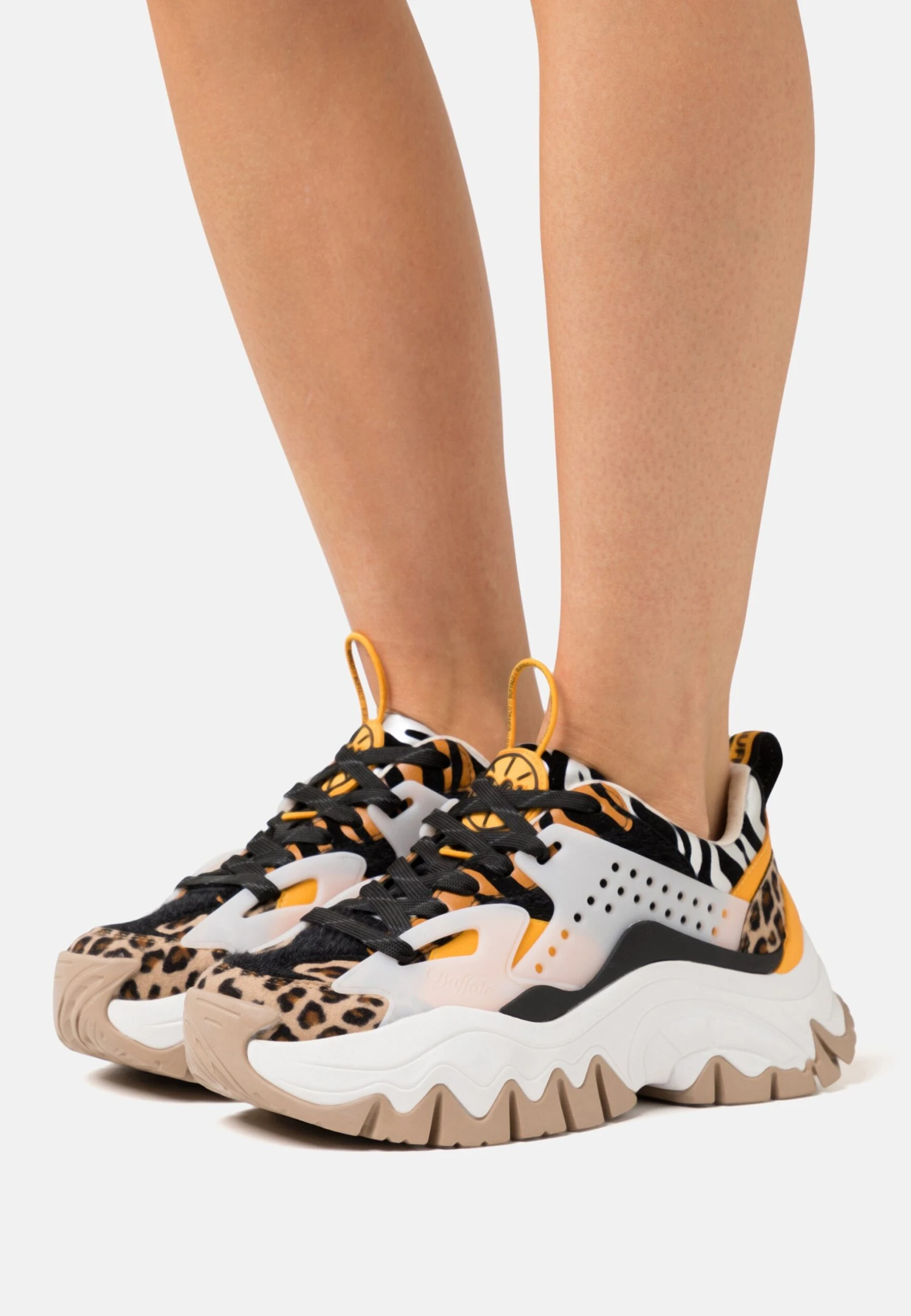 Buffalo Trail One Vegan - Zapatillas - Brown/White 1 Buffalo Trail One Vegan - Zapatillas - Brown/White