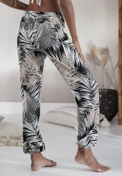 Buffalo Harems - Pantalones Deportivos - Schwarz Blätterdruck